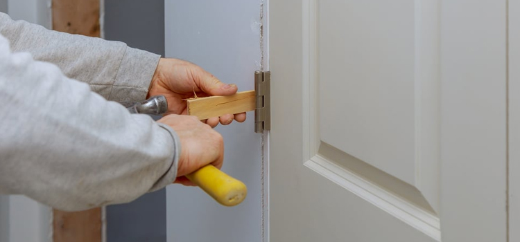 fiberglass entry door repair in Bell Gardens